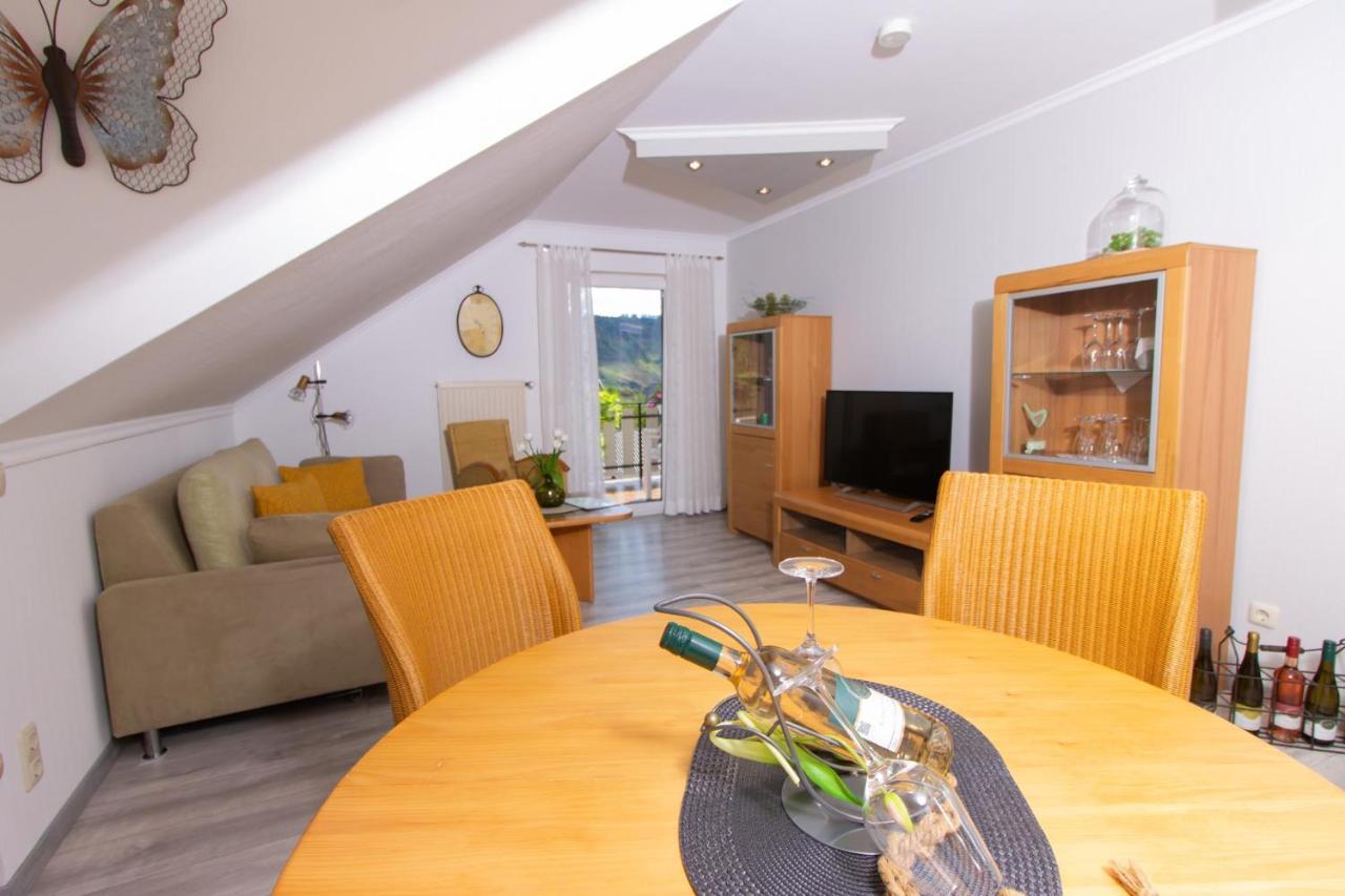 Ferienweingut Juergen Beth Apartment Krov Exterior photo