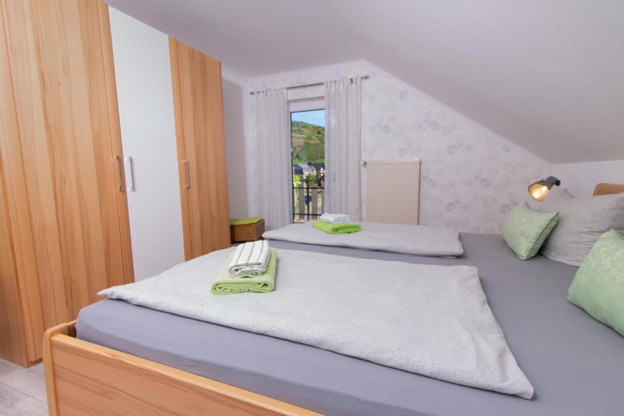Ferienweingut Juergen Beth Apartment Krov Exterior photo